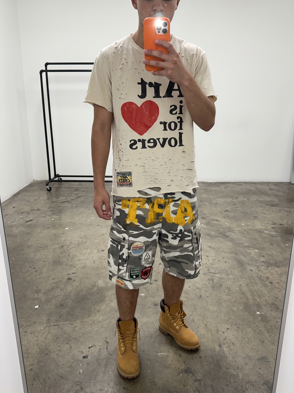 ART CARGO DENIM SHORTS