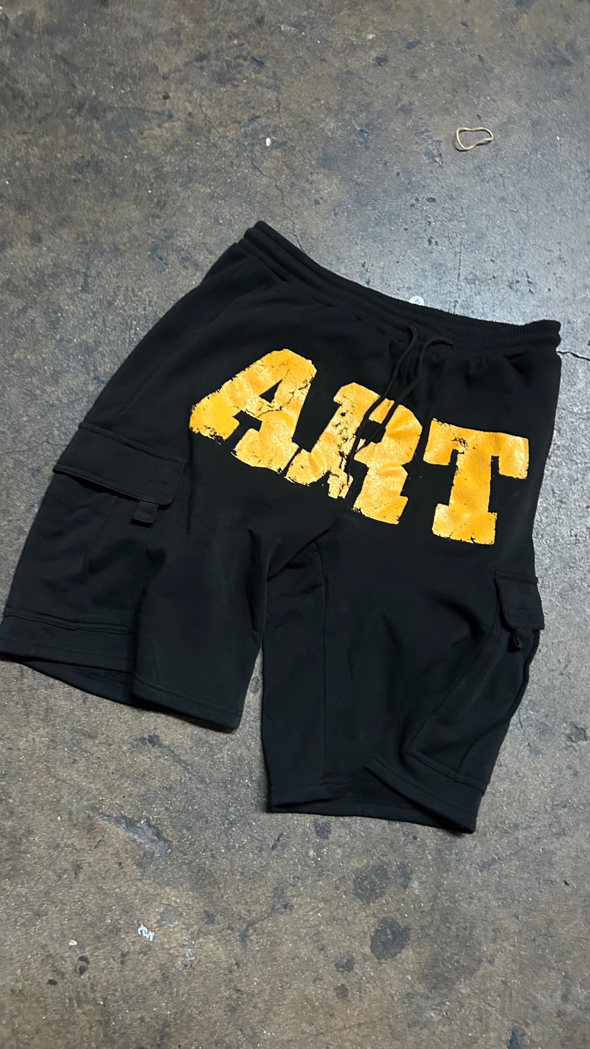 ART simple cargo sweatshorts